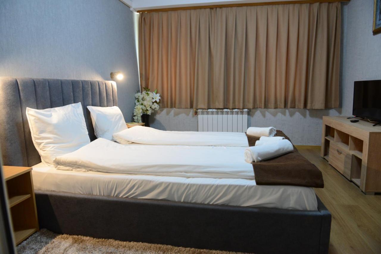 Family Hotel غوتسه دلتشو المظهر الخارجي الصورة