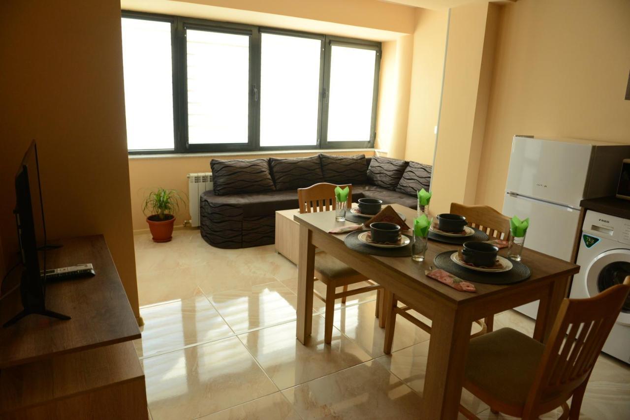 Family Hotel غوتسه دلتشو المظهر الخارجي الصورة