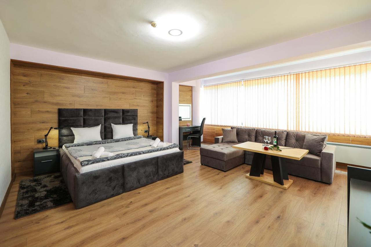 Family Hotel غوتسه دلتشو المظهر الخارجي الصورة