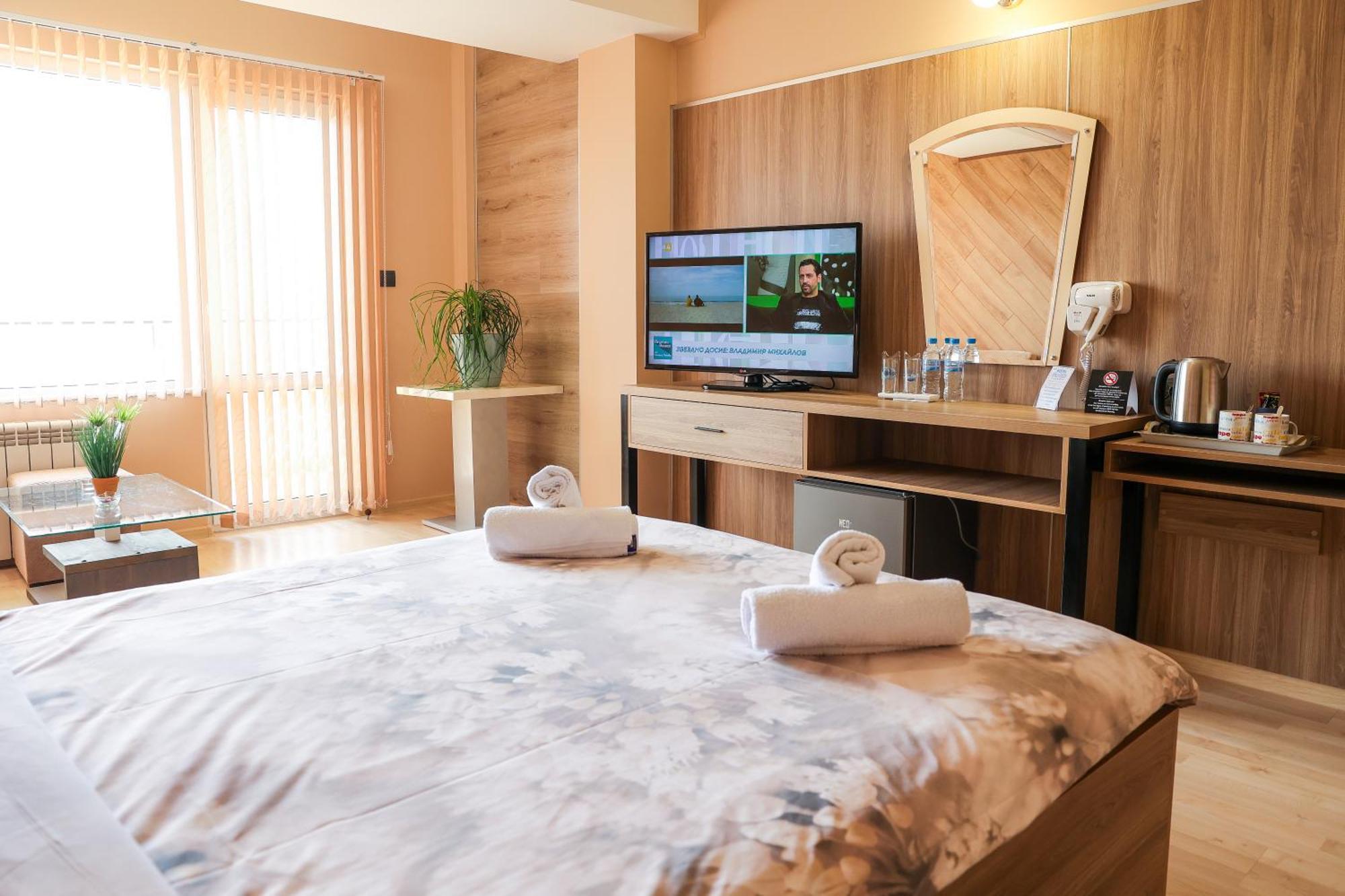 Family Hotel غوتسه دلتشو المظهر الخارجي الصورة